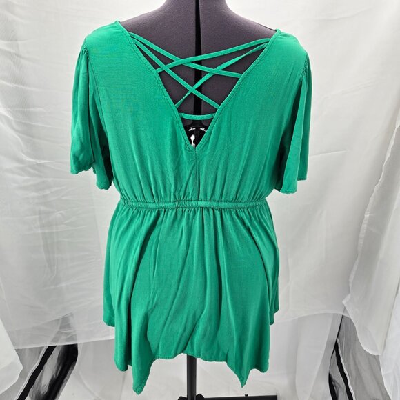 630-17 Torrid Kelly-Green Criss-Cross cinched waist babydoll top Size 1 (16/18) - Picture 4 of 10